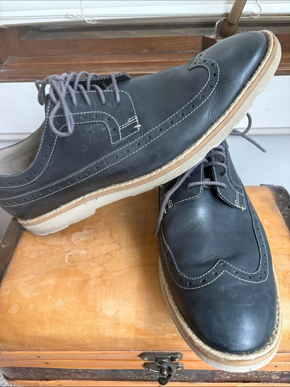 Clarks Tor England Wingtip Oxford Shoes Blue Size 10